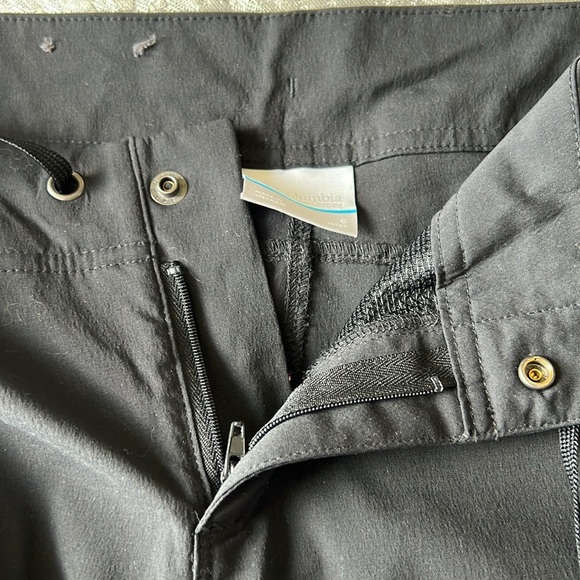 Columbia Black Pants Size 6 Short - Picture 7 of 8